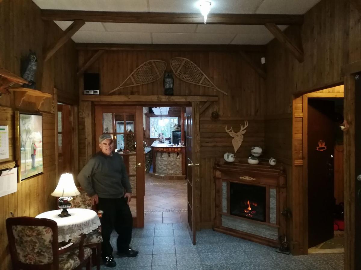 Auberge La Cote D'Or Petite-Riviere-Saint-Francois Eksteriør billede