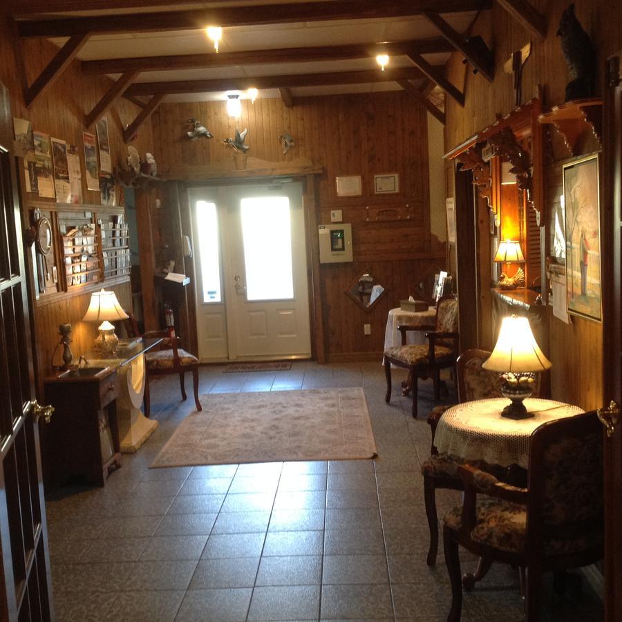 Auberge La Cote D'Or Petite-Riviere-Saint-Francois Eksteriør billede